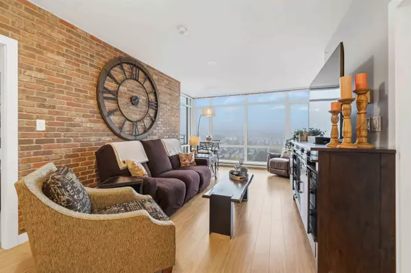 2955 Atlantic AVE #3901, Coquitlam, BC V3B 0H9