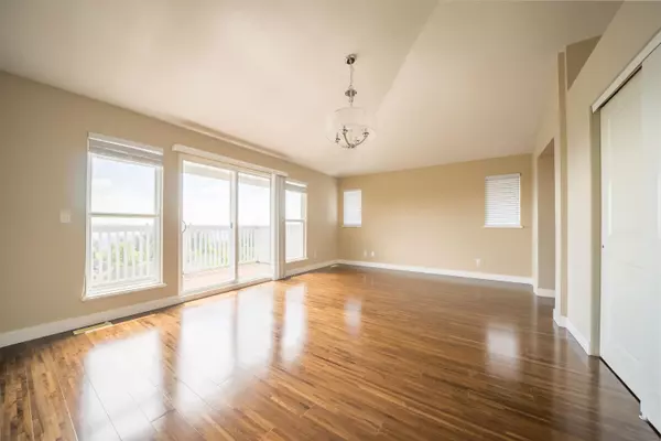 Port Moody, BC V3H 0A7,112 Maple DR