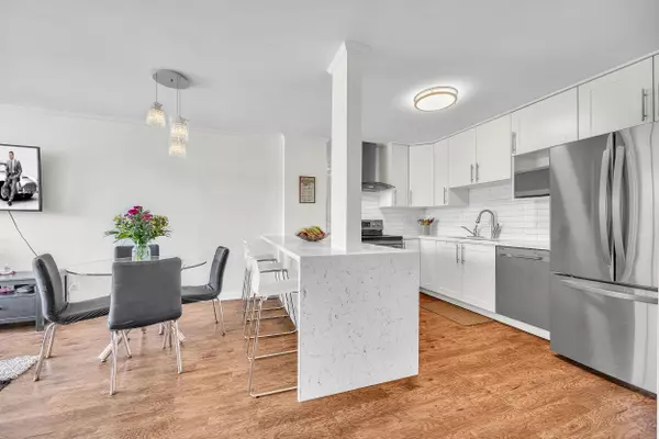 Burnaby, BC V3J 7J8,9280 Salish CT #1606