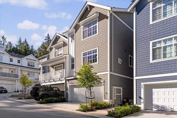 Surrey, BC V4N 6W5,9762 182a ST #18