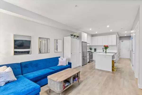 Langley, BC V3A 0N4,5415 Brydon CRES #309