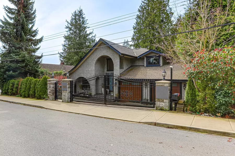 3263 Norwood AVE, North Vancouver, BC V7N 3P2