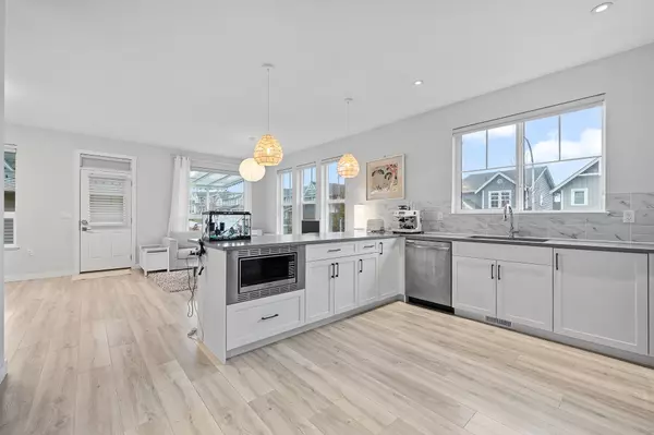 Langley, BC V2Y 0Y9,20260 82b AVE