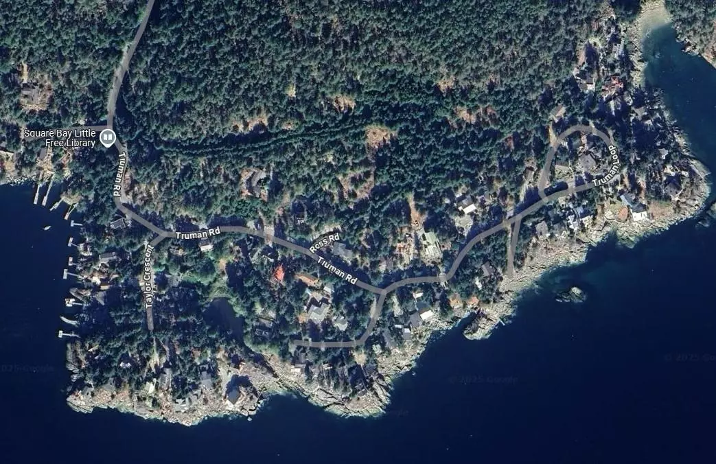 Halfmoon Bay, BC V0N 1Y2,2394 Truman RD