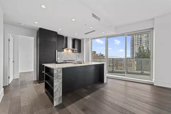 White Rock, BC V4B 0C3,1501 Foster ST #803