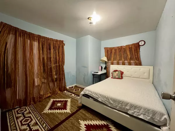 Surrey, BC V3S 3M8,8406 152 ST