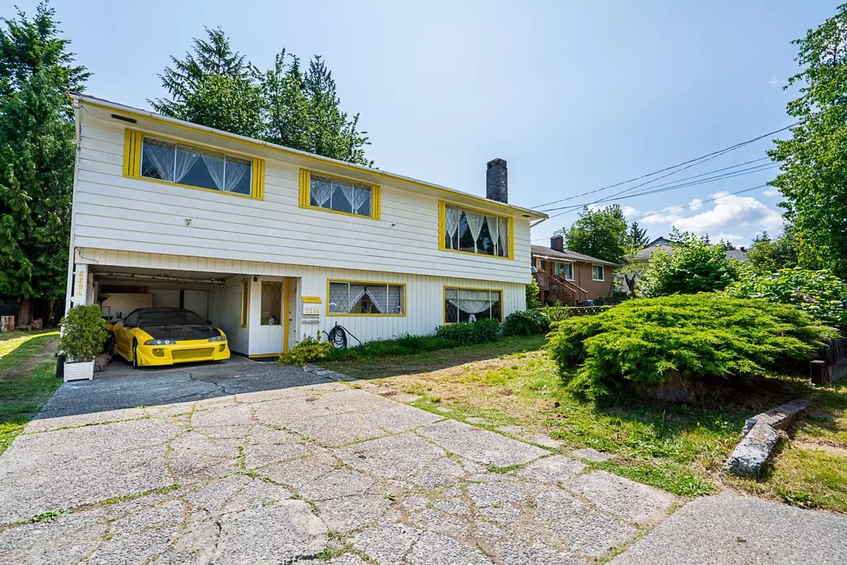 Coquitlam, BC V3K 3S1,2294 Austin AVE