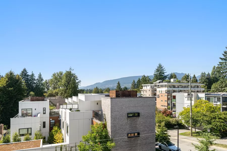 135 W 21st ST #309, North Vancouver, BC V7M 1Z2