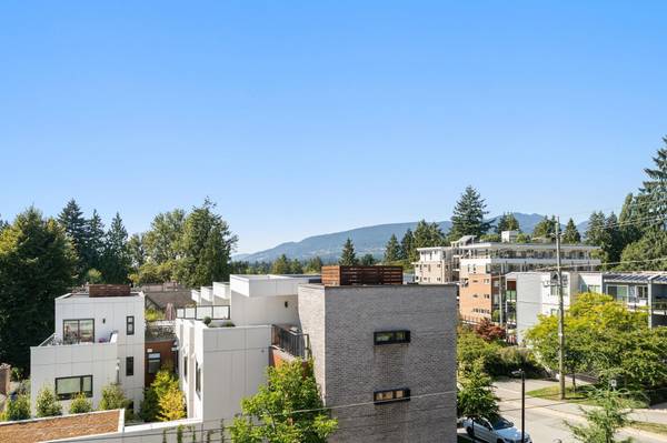 135 W 21st ST #309, North Vancouver, BC V7M 1Z2