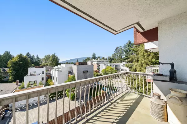 North Vancouver, BC V7M 1Z2,135 W 21st ST #309