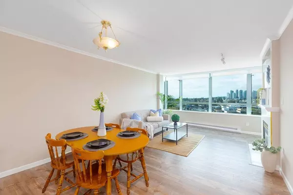 Burnaby, BC V5E 4K2,6622 Southoaks CRES #1402