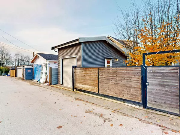 Vancouver, BC V5K 1H3,2640 Mcgill ST