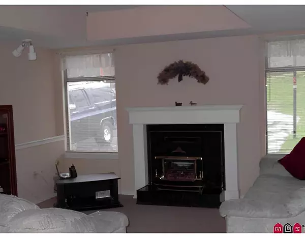 Mission, BC V2V 2T6,32460 Cherry AVE