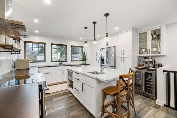 Langley, BC V4W 3K1,2740 272b ST