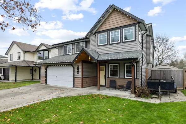 Langley, BC V4W 3K1,2740 272b ST