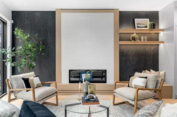 3679 Pandora ST, Vancouver, BC V5K 1X1