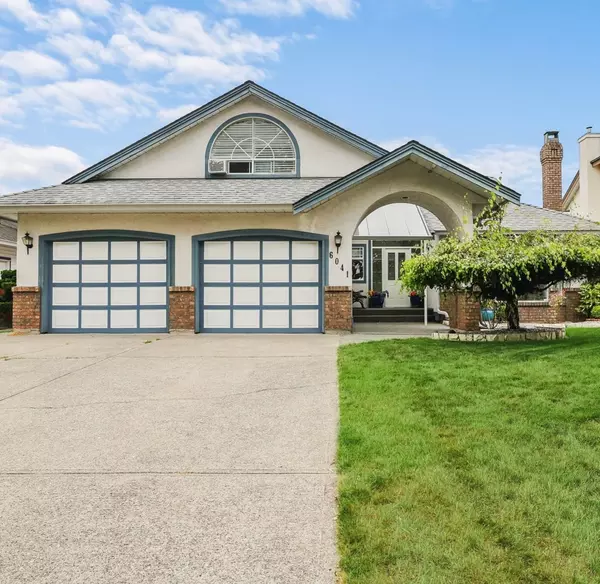 6041 186 ST, Surrey, BC V3S 7P4