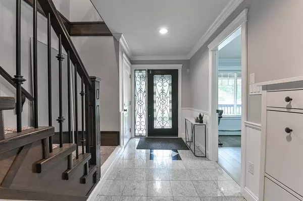 Mission, BC V2V 4B1,7554 Murray ST