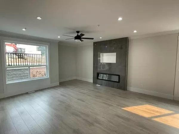 Maple Ridge, BC V4R 0H1,13639 232a ST