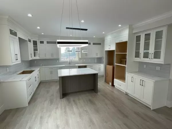 Maple Ridge, BC V4R 0H1,13639 232a ST