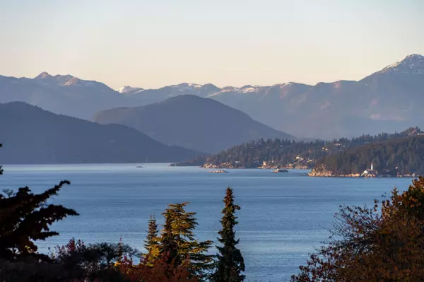 Vancouver, BC V6T 1J1,5550 Kingston RD