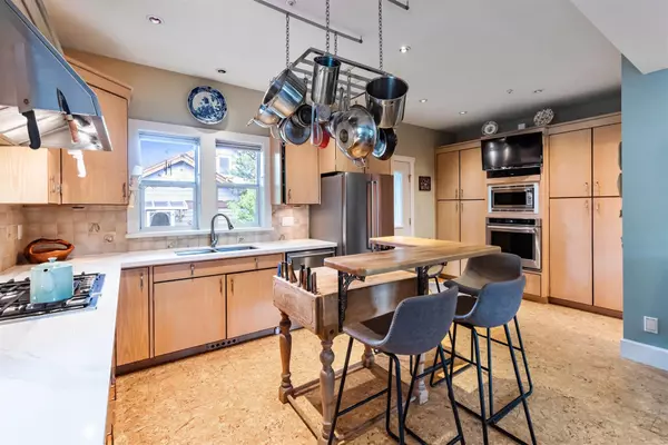 Vancouver, BC V5V 1X7,419 E 23rd AVE