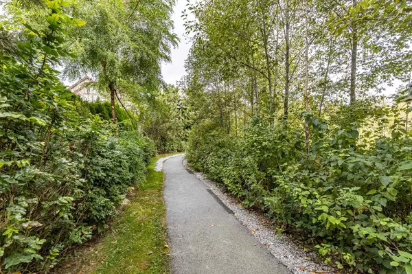 Langley, BC V2Y 2R7,6828 208a ST #6