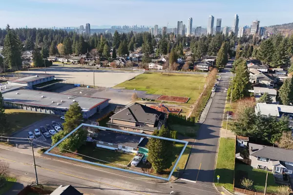 Coquitlam, BC V3J 5B4,740 Porter ST