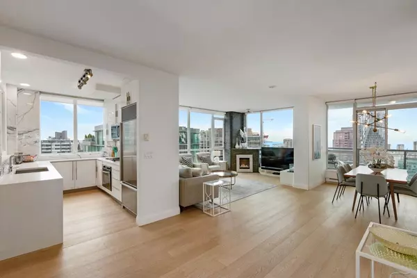 1328 W Pender ST #3501, Vancouver, BC V6E 4T1