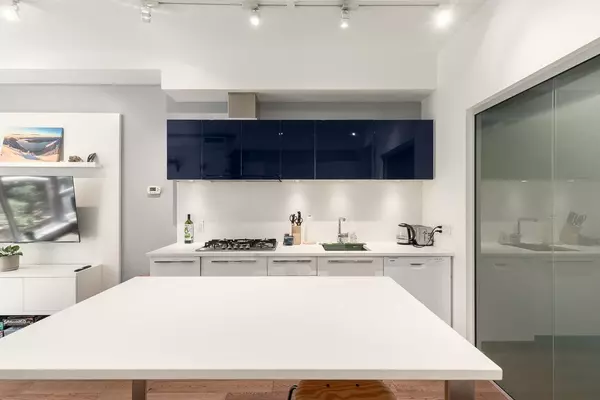 Vancouver, BC V5T 0E3,108 E 1st AVE #227