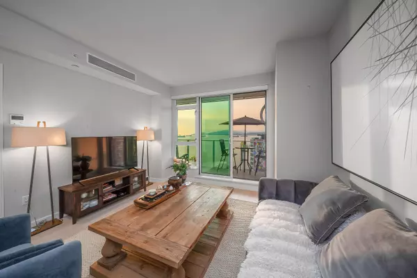 1221 Bidwell ST #1506 Vancouver, BC V6G 0B1