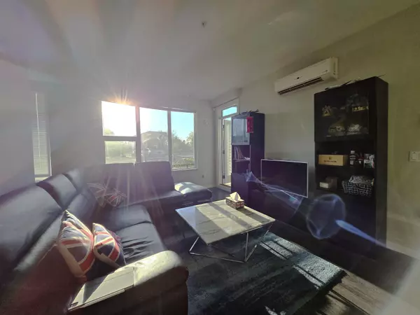 Richmond, BC V6X 0N9,9366 Tomicki AVE #107