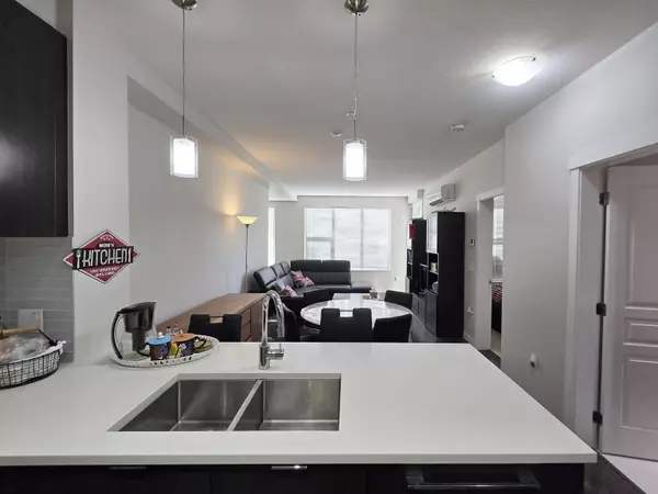 Richmond, BC V6X 0N9,9366 Tomicki AVE #107