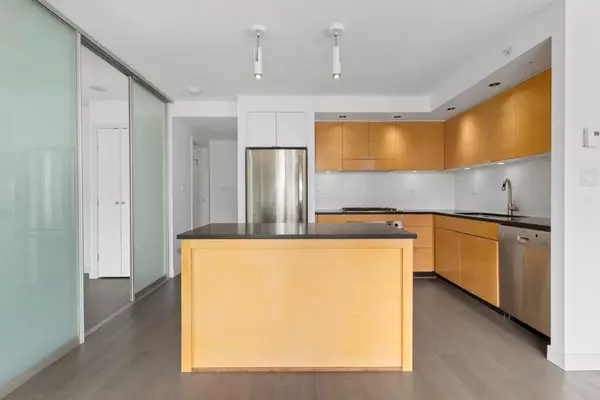 Vancouver, BC V6B 1G3,1055 Homer ST #904