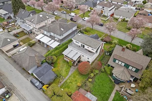 Vancouver, BC V5R 4N3,5878 Arlington ST