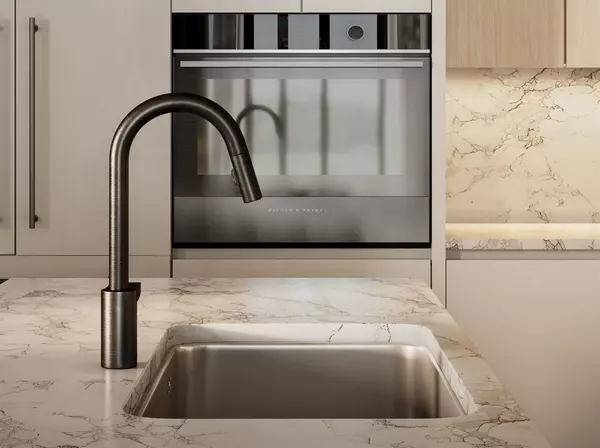 Vancouver, BC V5V 1X8,646 E 23rd AVE #3