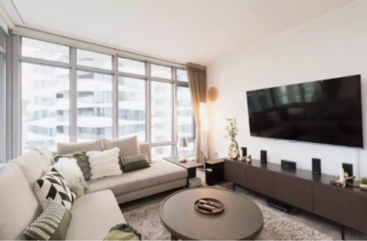 Vancouver, BC V6E 0B1,1028 Barclay #2602