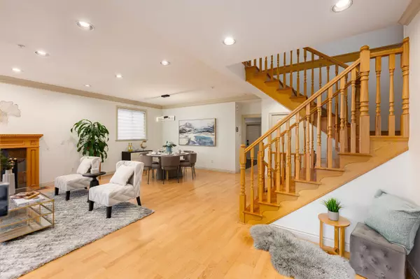 Vancouver, BC V6P 4P2,7949 Montcalm ST