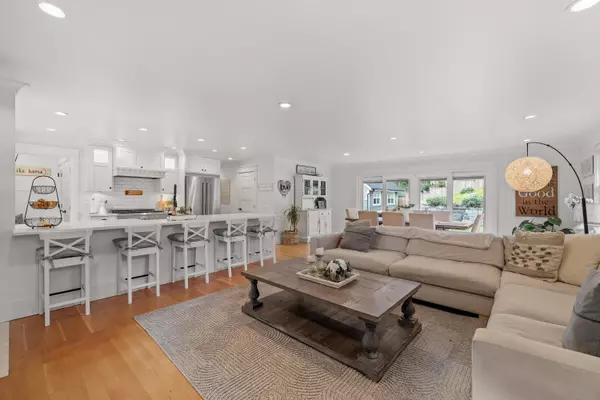 Langley, BC V3A 3C2,20492 43 AVE