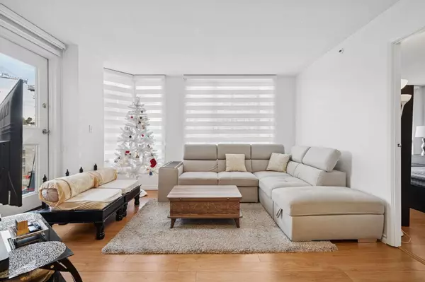 New Westminster, BC V3M 6R4,828 Agnes ST #1402