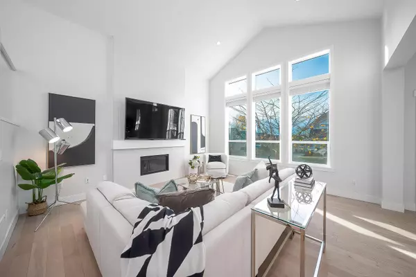 Surrey, BC V3Z 0V7,2118 165 ST