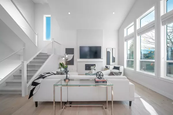 Surrey, BC V3Z 0V7,2118 165 ST