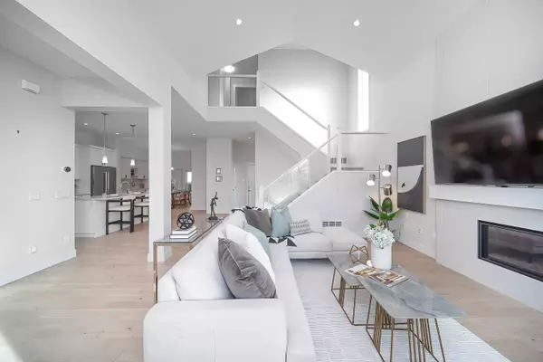 Surrey, BC V3Z 0V7,2118 165 ST