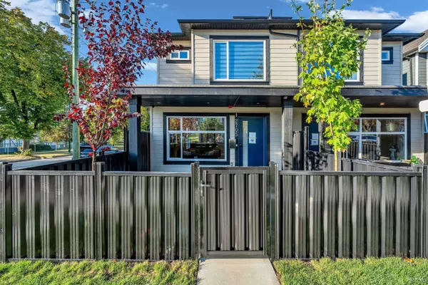 2705 East 3rd AVE #1 Vancouver, BC V5M 1H3