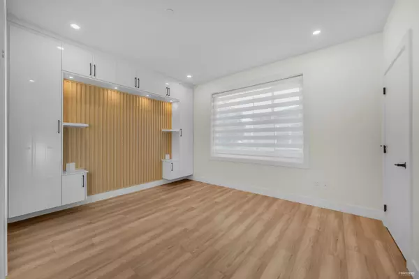 Vancouver, BC V5M 1H3,2705 East 3rd AVE #1