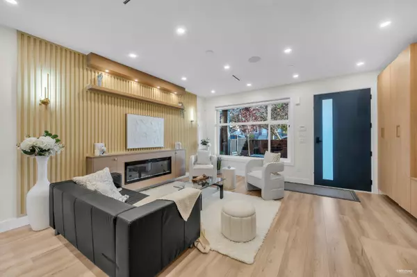 Vancouver, BC V5M 1H3,2705 E 3rd AVE #2