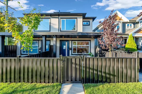 Vancouver, BC V5M 1H3,2705 East 3rd AVE #2