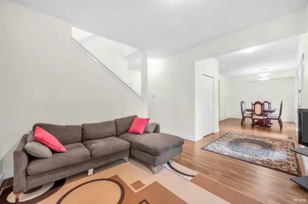 Surrey, BC V3S 3X9,6195 168 ST #35