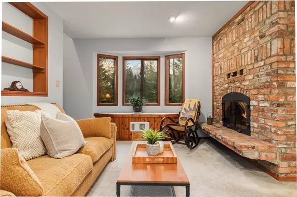 Whistler, BC V8E 0G5,9249 Pinetree LN