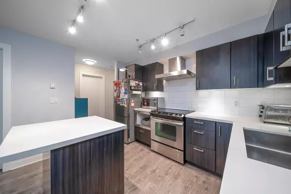 New Westminster, BC V3L 0G5,500 Royal AVE #501